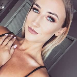 Meet your Posher, Ciera